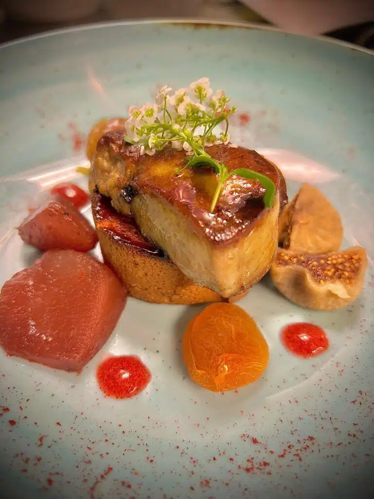 Foie gras poêlé et fruits d'automne
